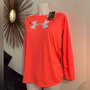 Under armor neon loose long sleeved shirt!